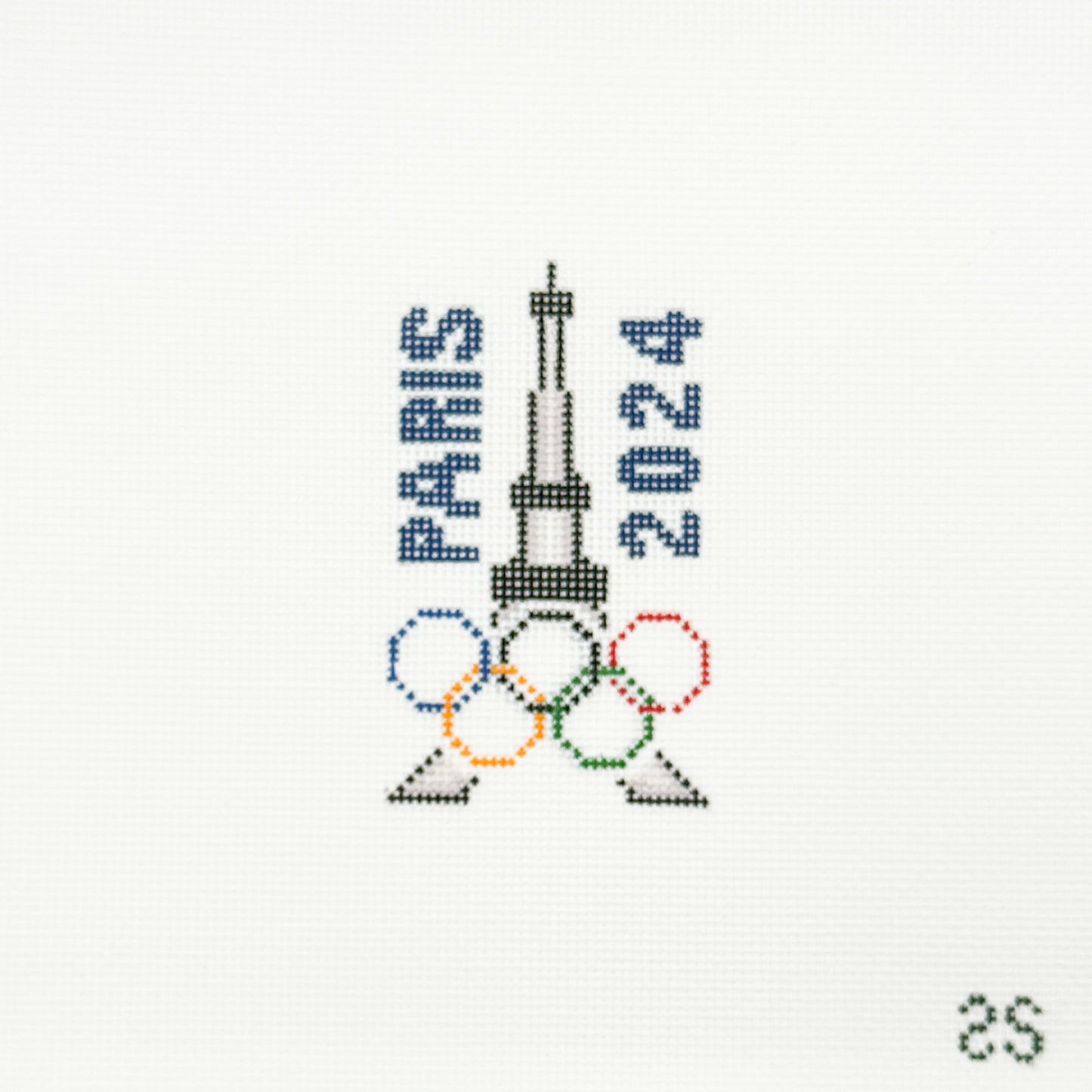 2024 Paris Rings with Eiffel Tower