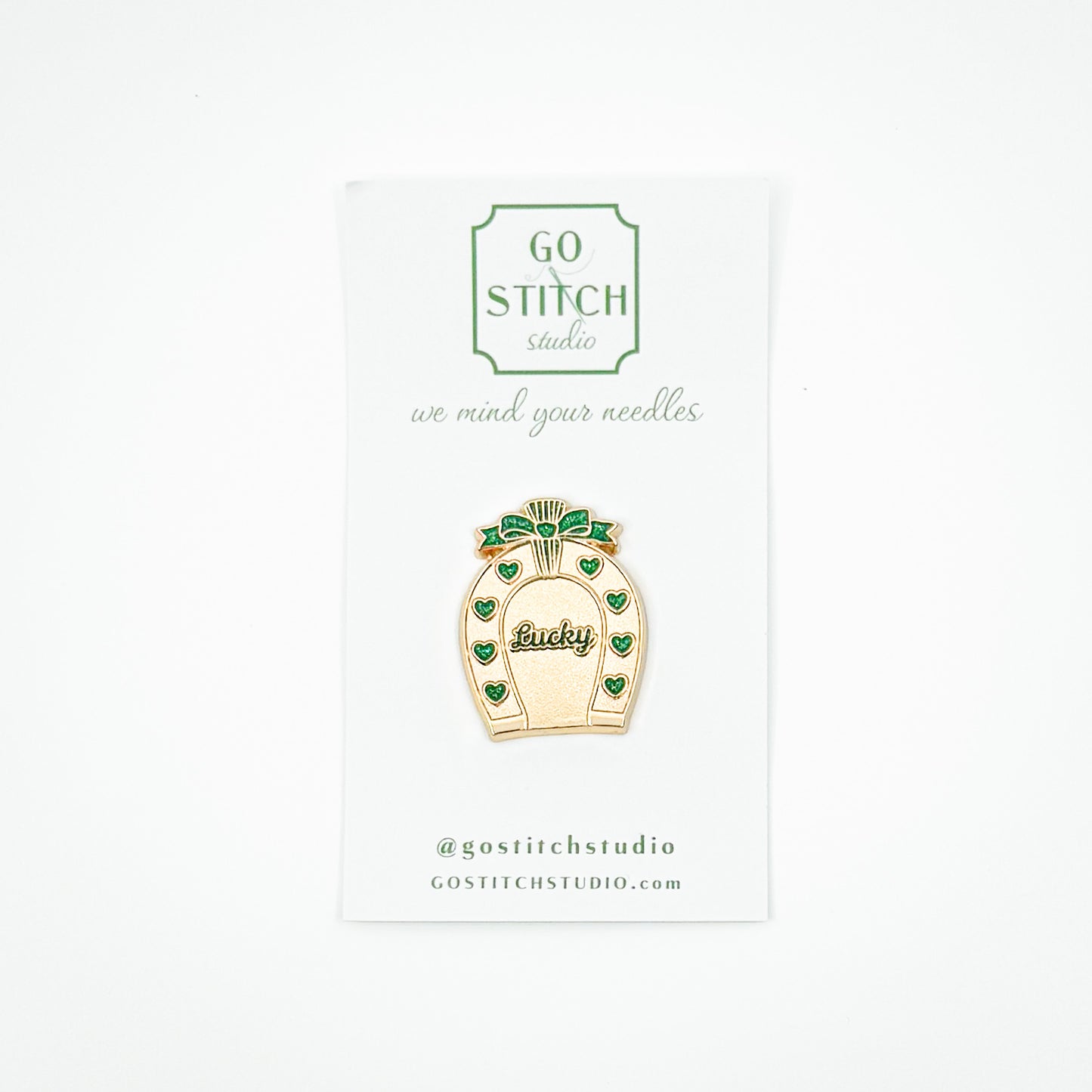 Lucky Heart Horseshoe in Green Needle Minder
