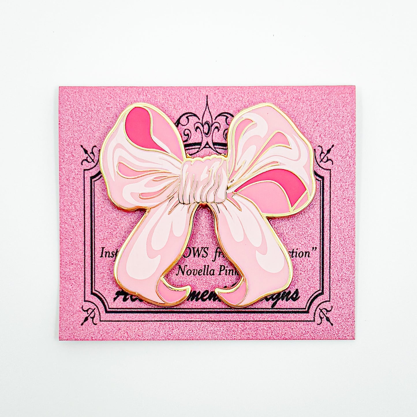 Novella Pink Bow Needle Minder *Exclusive*