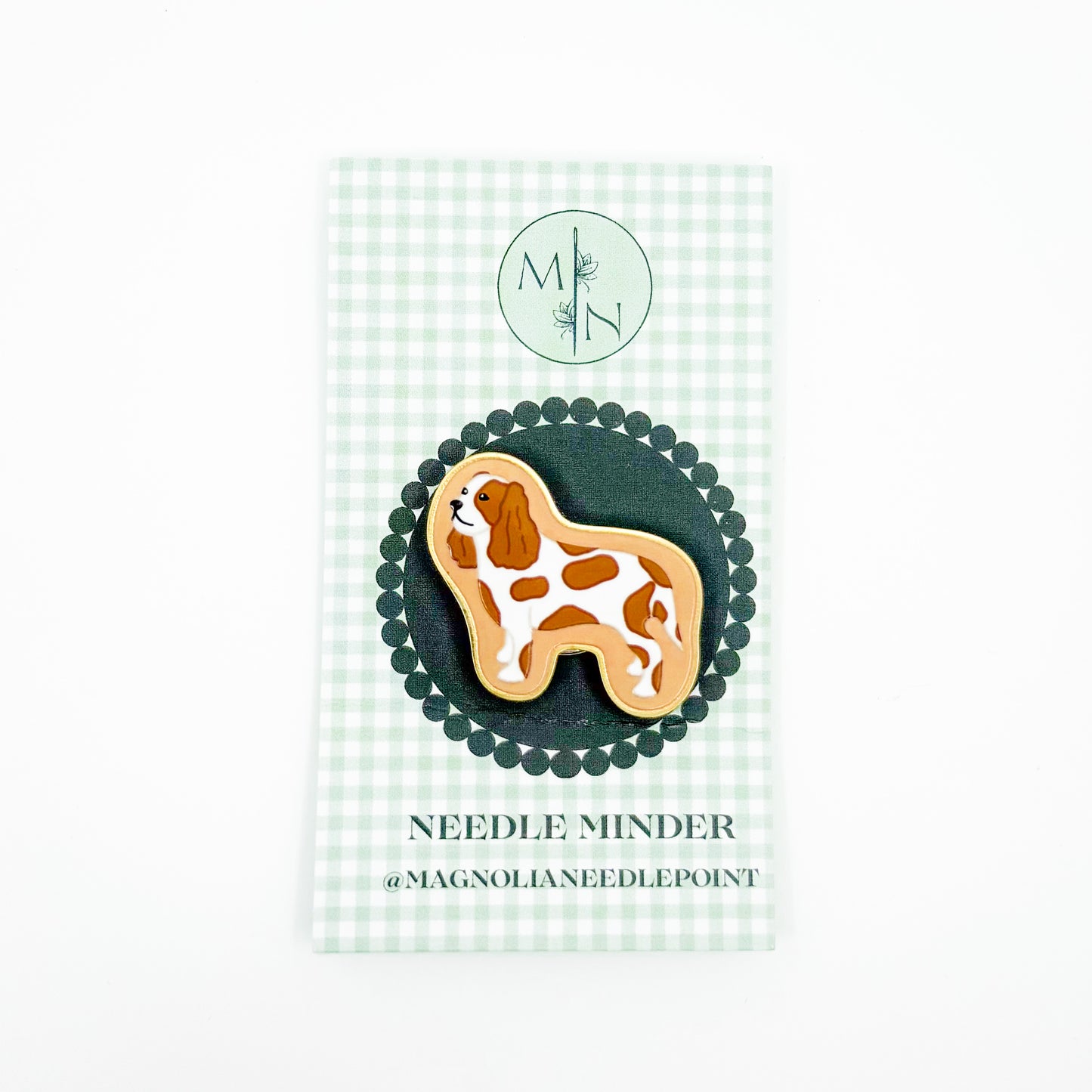 White + Rust Cavalier King Charles Needle Minder