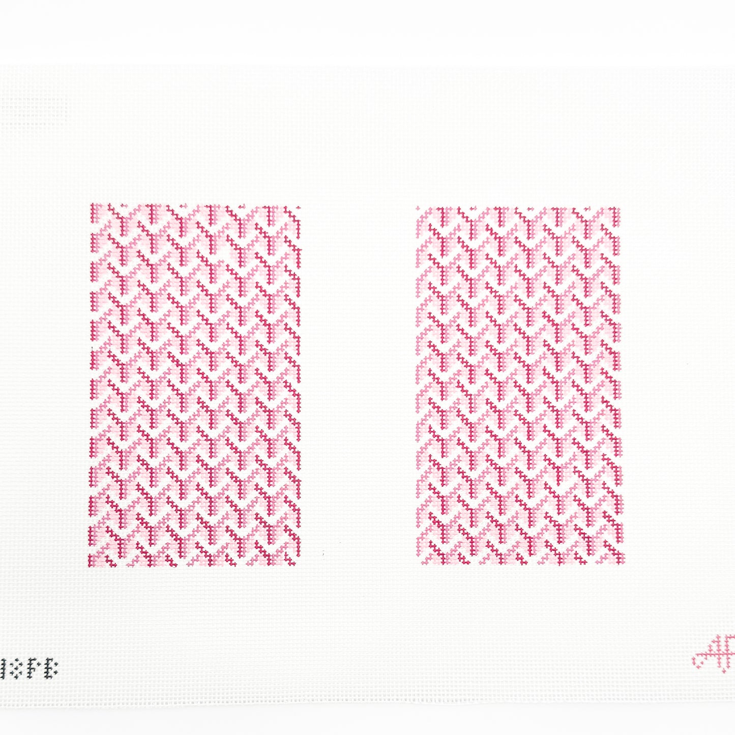 Y Pattern Clutch Pink (back)