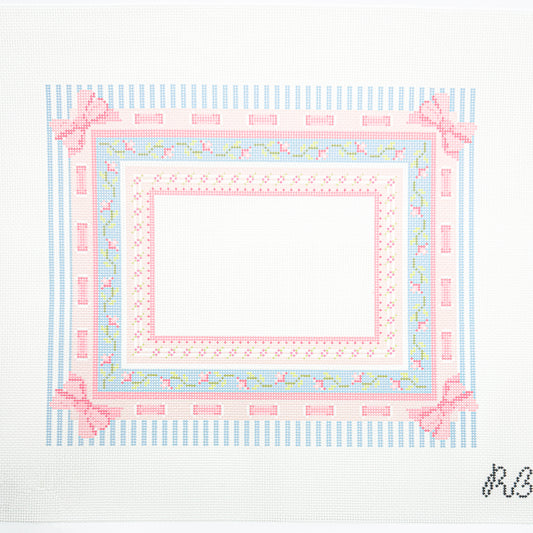 Frilly Lily Frame