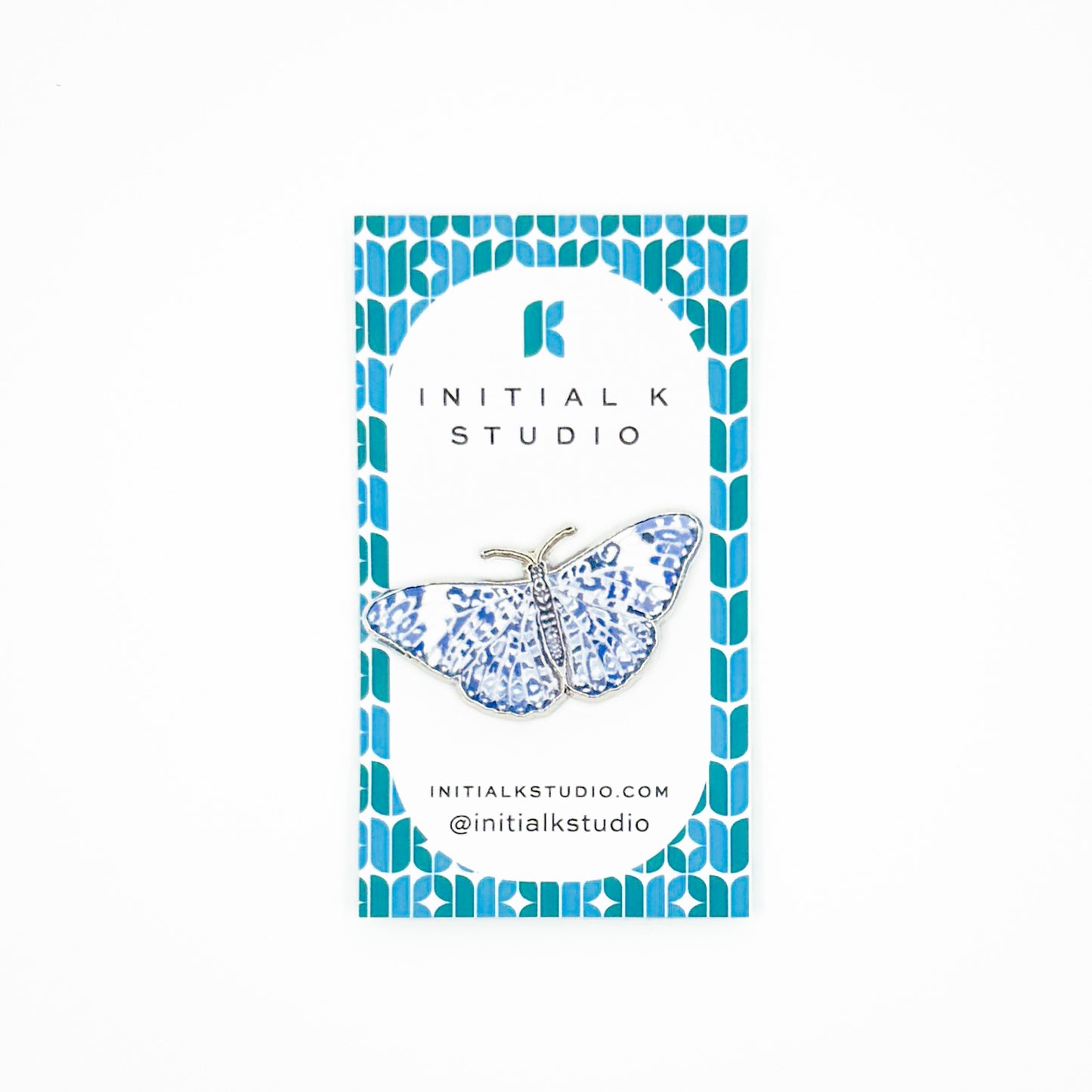 Chinoiserie Butterfly Needle Minder