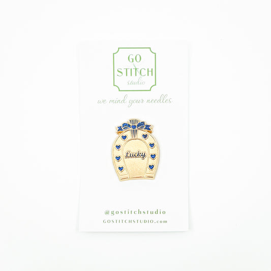 Lucky Heart Horseshoe in Blue Needle Minder